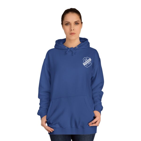 Unisex College Hoodie Meister 2024 "blue explosion" – Bild 3